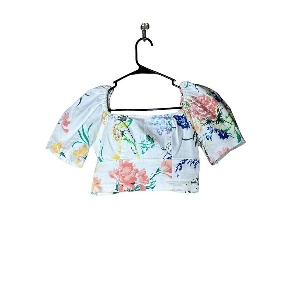 Urban Outfitters Elsie White Floral Cropped Puff Sleeve Top Size Small